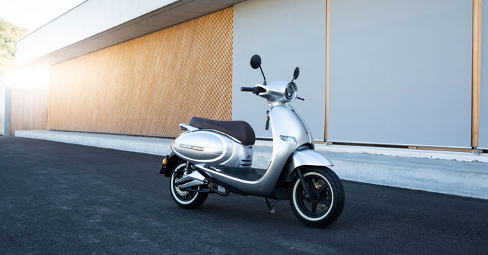 E.F.O Elektroroller erhältlich im Anhängerpark Salzburg