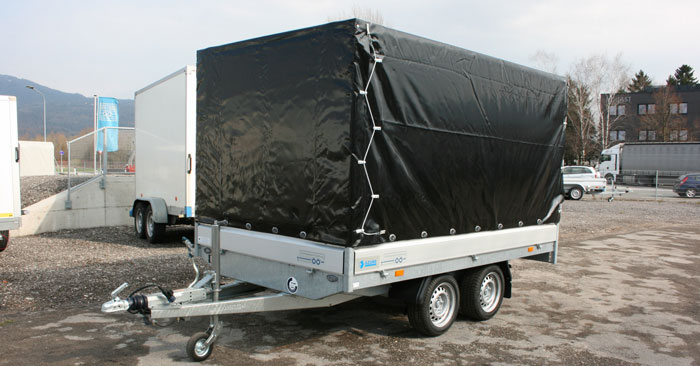Hochplane Schwarz auf Hapert Anhänger