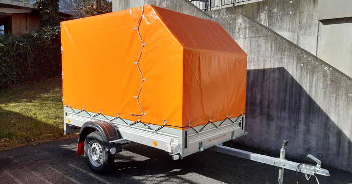 Hochplane mit Abschrägung auf Pongratz Anhänger