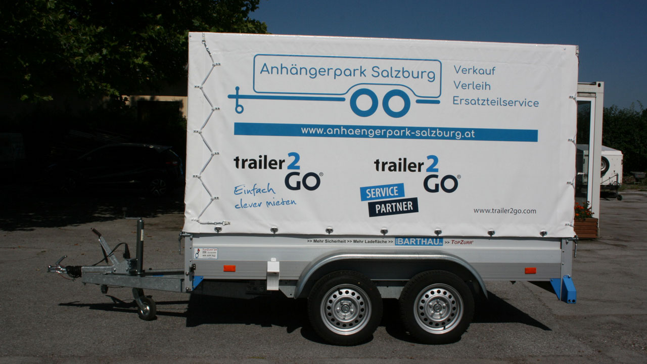 Planenanhänger mit digital bedruckter Hochplane, Innenhöhe: 1,60 m