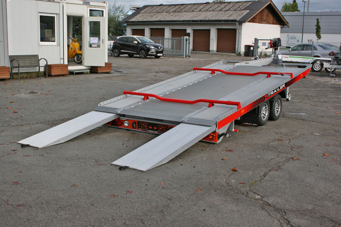 Den Z-Trailer Vollaluminium Fahrzeugtransporter kaufen Sie im Anhängerpark Salzburg