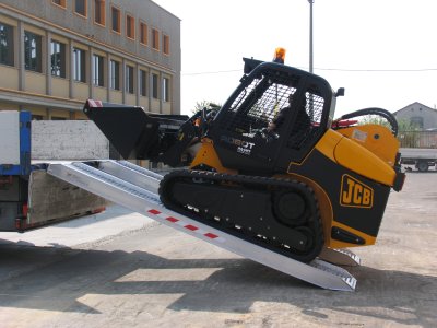 Alurampen M160/40s ohne Rand | Anhängerpark Salzburg